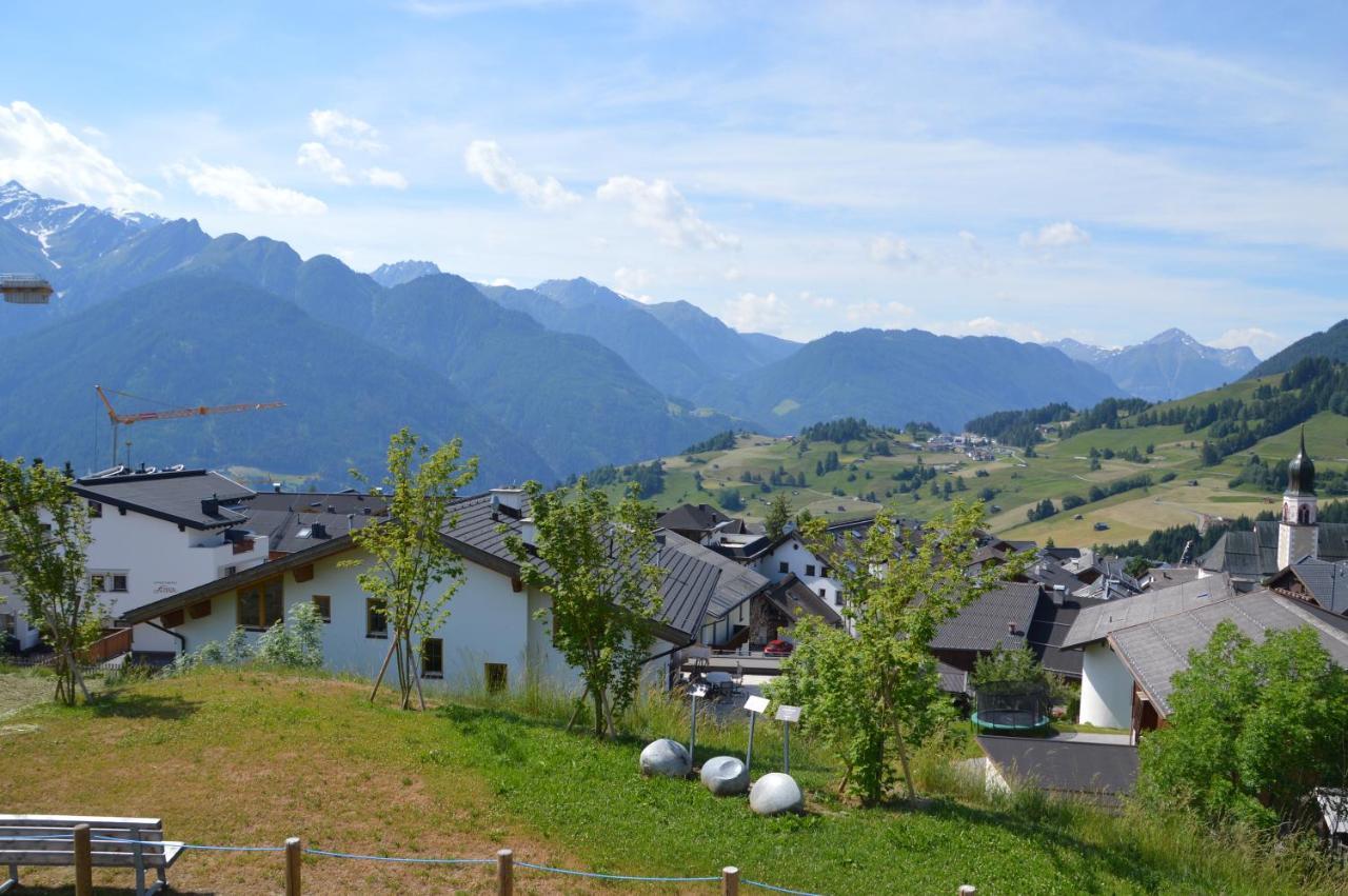 Apart Bergsonne Fiss Exterior foto