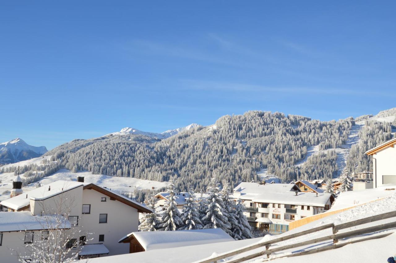 Apart Bergsonne Fiss Exterior foto